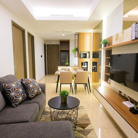 Calma 31 Apartment Makassar Bagian luar foto
